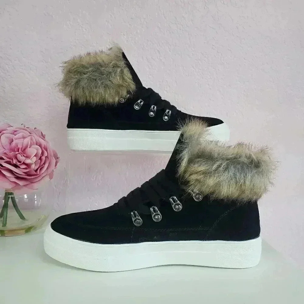 Soda Black Furry - G Faux Fur Sneakers